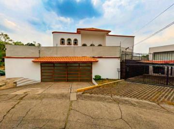 Casa de 7 habitaciones, Naucalpan de Juárez · Venta de Residencia en Circuito Alarcón 2 | Ciudad Satélite, 53100