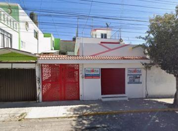 Casa de 4 habitaciones, Puebla · Venta de Casa en Villa Flores Puebla, Puebla.
