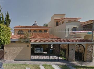 Casa de 5 habitaciones, Zapopan · Casa en Venta en de No Me Olvides 125 Col Bugambilias Zapopan Jalisco