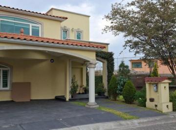 Casa en condominio de 3 habitaciones, Metepec · Casa en Renta en Fraccionamiento Arces en Metepec