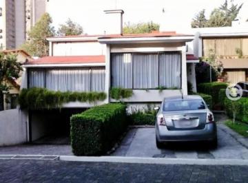 Casa · 510m² · 4 Recámaras · 6 Estacionamientos · Residencia de Lujo en Retornos del Pedregal