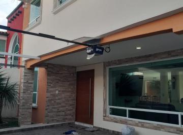 Casa · 232m² · 3 Recámaras · 2 Estacionamientos · Casa en Casa Blanca