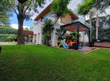 Casa de 4 habitaciones, Alvaro Obregón · Casa en Venta Jardines del Pedregal