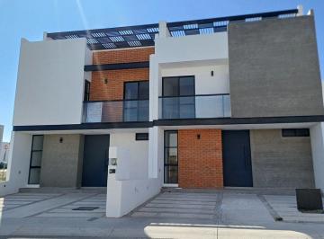 c0eeafb7f539c405e2591e508fbdad36c6566925a08b9968da4f76dc1f1d8181 · Casa en Venta Zákia Qro.