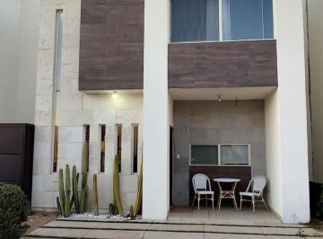 FACHADA · Casa en Fraccionamiento Siena Residencial