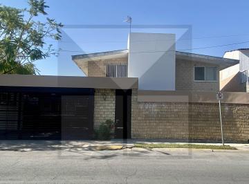 Casa de 3 habitaciones, Monterrey · Casa en Venta en Contry.