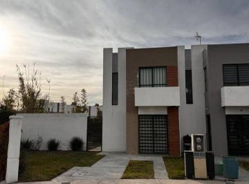 Casa de 2 habitaciones, San Luis Potosí · Casa Amueblada en Renta en Los Lagos Villa de Pozos