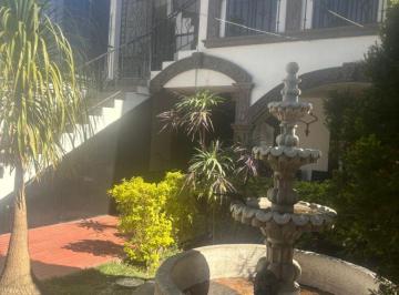 Casa uso de suelo de 6 habitaciones, Coyoacán · Casa en Renta con Uso de Suelo Comercial en del Carmen, Coyoacan