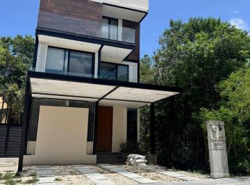 Casa de 3 habitaciones, Puerto Morelos · Increible Casa Venta/renta de Oportunidad
