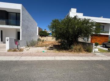 1 · Terreno de 200 m² en Venta en Fracc. Colinas de Juriquilla