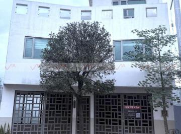 Casa · 298m² · 3 Recámaras · 2 Estacionamientos · Casa en Venta en García