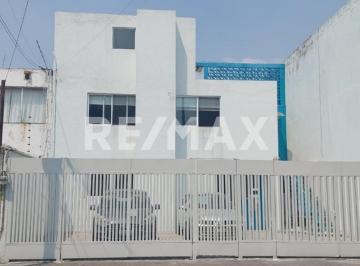 Casa · 257m² · 4 Recámaras · 3 Estacionamientos · Casa en Los Pastores Echegaray - (4)
