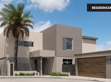 Casa · 270m² · 3 Recámaras · 2 Estacionamientos · Hermosa Residencia en Venta en Zona Dorada con Doble Altura en Sala - (4)