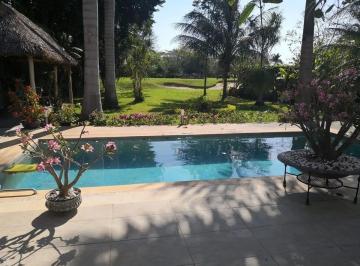 Casa de 3 habitaciones, Mérida · Casa en Renta en Club de Golf La Ceiba 800 m² de Terreno, 3 Recámaras