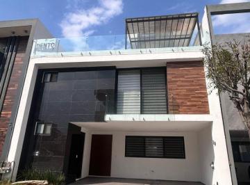 Casa de 4 habitaciones, San Andrés Cholula · Renta de Casa Moderna Zona Lomas de Angelópolis, Cáscata 1, San Andrés Cholula