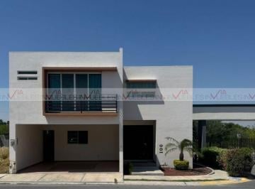 Casa · 264m² · 3 Recámaras · 2 Estacionamientos · Casa en Renta en Apodaca