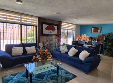 Casa de 3 habitaciones, Aguascalientes · Hermosa Casa en Fraccionamiento Jardines de Las Fuentes; Aguascalientes