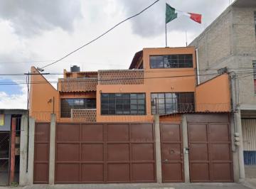 Casa de 3 habitaciones, Cuautitlán Izcalli · Enta de Casa en Santa Rosa de Lima: Av Santa Rosa 80