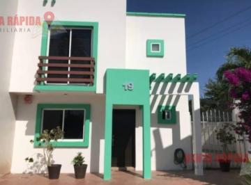 Casa · 3 Recámaras · 2 Estacionamientos · Casa en Zona Industrial Parque Industrial Canacintra