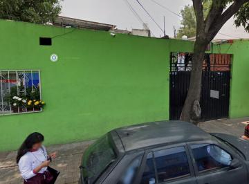 Casa de 3 habitaciones, Miguel Hidalgo · Casa en Remate Hipotecario con Excelente Ubicacion y Precio por Debajo de Su Valor Mercado