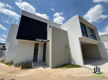 Casa de 3 habitaciones, Xalapa · Casa en Venta en Fraccionamiento La Finca, Xalapa