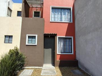 Casa · 89m² · 2 Recámaras · 1 Estacionamiento · Casa en Venta en Toluca Fraccionamiento Las Bugambilias