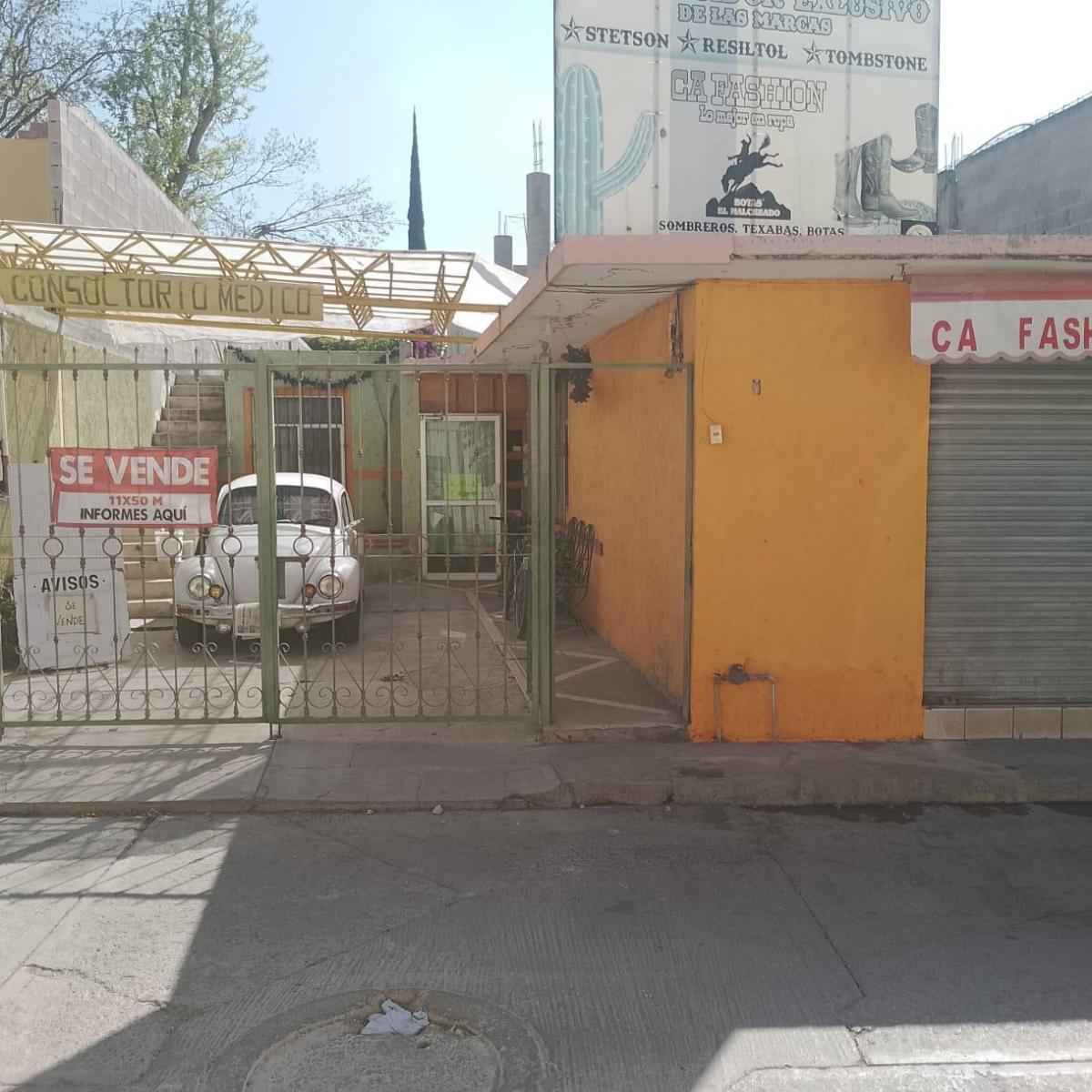 Propiedad Comercial en Venta en Zona Centro, a 1 Cuadra de La Plaza Principal