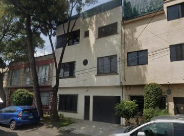 Casa de 3 habitaciones, Benito Juárez · Casa en Vertiz Narvarte / Oportunidad de Inversión / Remate