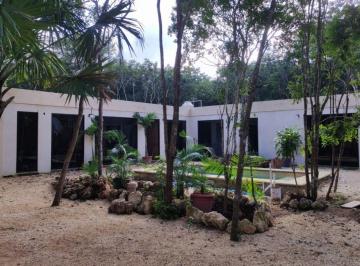 Casa de 3 habitaciones, Benito Juárez · Casa con Alberca Privada Ecológica en Venta El Ramonal, Cancún
