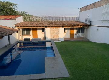 Casa de 4 habitaciones, Temixco · Magnífico Estado de Conseervación Videovigilancia Aire Acondicionado Alberca Co0cina Equipada