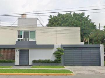 Casa de 3 habitaciones, Zapopan · Gran Propiedad en Zapopan Jalisco