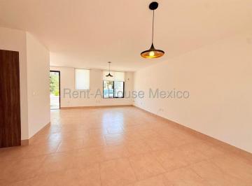 Casa en condominio de 3 habitaciones, Querétaro · Casa en Renta en El Refugio - 3 Rec - 2.5 Baños - Patio con Jardín - Estilo Mexicano Contemporaneo