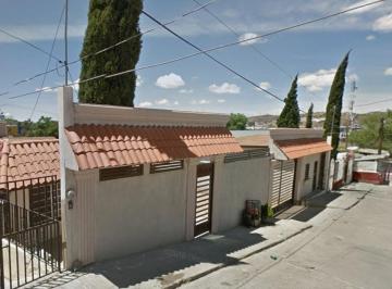 Casa de 6 habitaciones, Nogales · Tu Nuevo Hogar en Lomas de Nogales: Conectividad y Tranquilidad Familiar