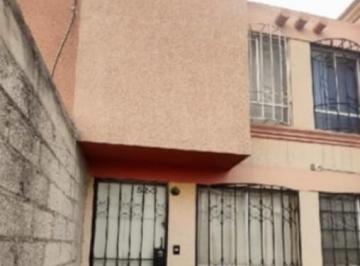 Casa · 63m² · 2 Recámaras · 1 Estacionamiento · Casa en Venta en Los Heroes de Tecámac