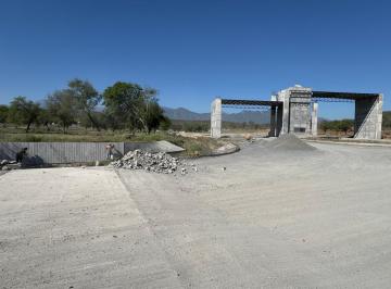 Terreno / Lote · 2366m² · 10 Estacionamientos · Terreno en Allende