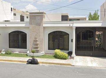 Casa de 4 habitaciones, Monterrey · Venta de Casa en Monterrey Nuevo León Torremolinos
