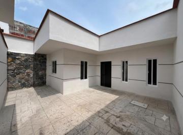 Casa · 128m² · 3 Recámaras · 1 Estacionamiento · Casa Nueva en Venta Colonia Vista del Lago Pátzcuaro 1 Piso