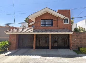 Casa de 5 habitaciones, León · Se Vende Casa en Guanajuato, Leon de Los Aldama, Valle del Campestre.