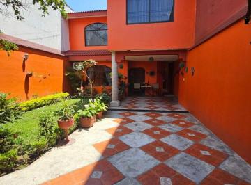 Casa de 3 habitaciones, Córdoba · Venta de Casa en Córdoba, Veracruz con 200 m² de Terreno, 3 Recámaras a 100 m de Plaza Cristal.