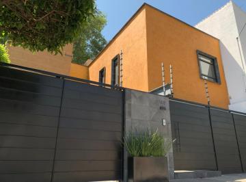 Casa de 4 habitaciones, Coyoacán · Estrena Casa, Recién Remodelada.