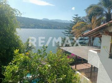 Local comercial · 1179m² · 10 Estacionamientos · Local en Renta - (4)