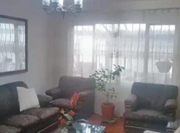 Casa de 3 habitaciones, Azcapotzalco · Casa en Venta en Prados del Rosario - Azcapotzalco