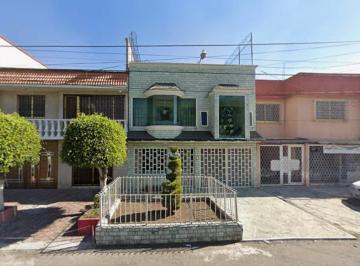 Casa de 4 habitaciones, Ecatepec de Morelos · Venta de Casa en Ecatepec Col Jardines de Santa Clara