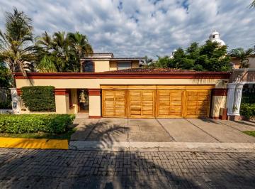Casa de 5 habitaciones, Puerto Vallarta · Venta de Casa en Marina Vallarta en Puerto Vallarta Jalisco