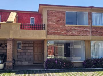 Casa en condominio de 3 habitaciones, Toluca · Casa en Venta en Toluca en Hacienda Vista Hermosa San Felipe Tlalmimilolpan