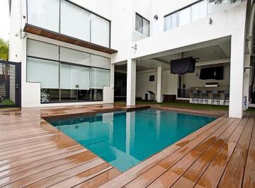ebd4bacf0da1a796c7992be961fbfcd5ba83651b5ce59a8f19e41a7432c25961 · Casa en Renta en Privada Hacienda Don Juan