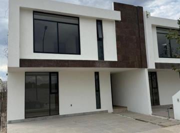 Casa de 3 habitaciones, León · Casa Nueva en Venta en Rinconada Santa Fe II Cerca del Hospital Christus Mugerza y La Ibero.