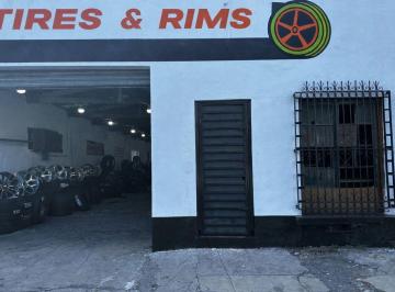 Local comercial , Monterrey · Local o Bodega en Venta Sobre Pablo A. de La Garza, Centro Monterrey, N. L.