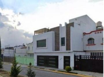 Casa de 3 habitaciones, Pachuca · Exelente Propiedad en Pachuca Hidalgo Zona de Alta Plusvalia
