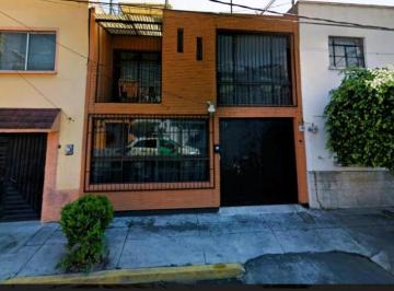 Casa de 3 habitaciones, Gustavo A. Madero · Casa en Turmalina Estrella en Venta Hipotecaria